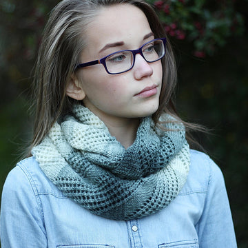 Spirit infinity scarf