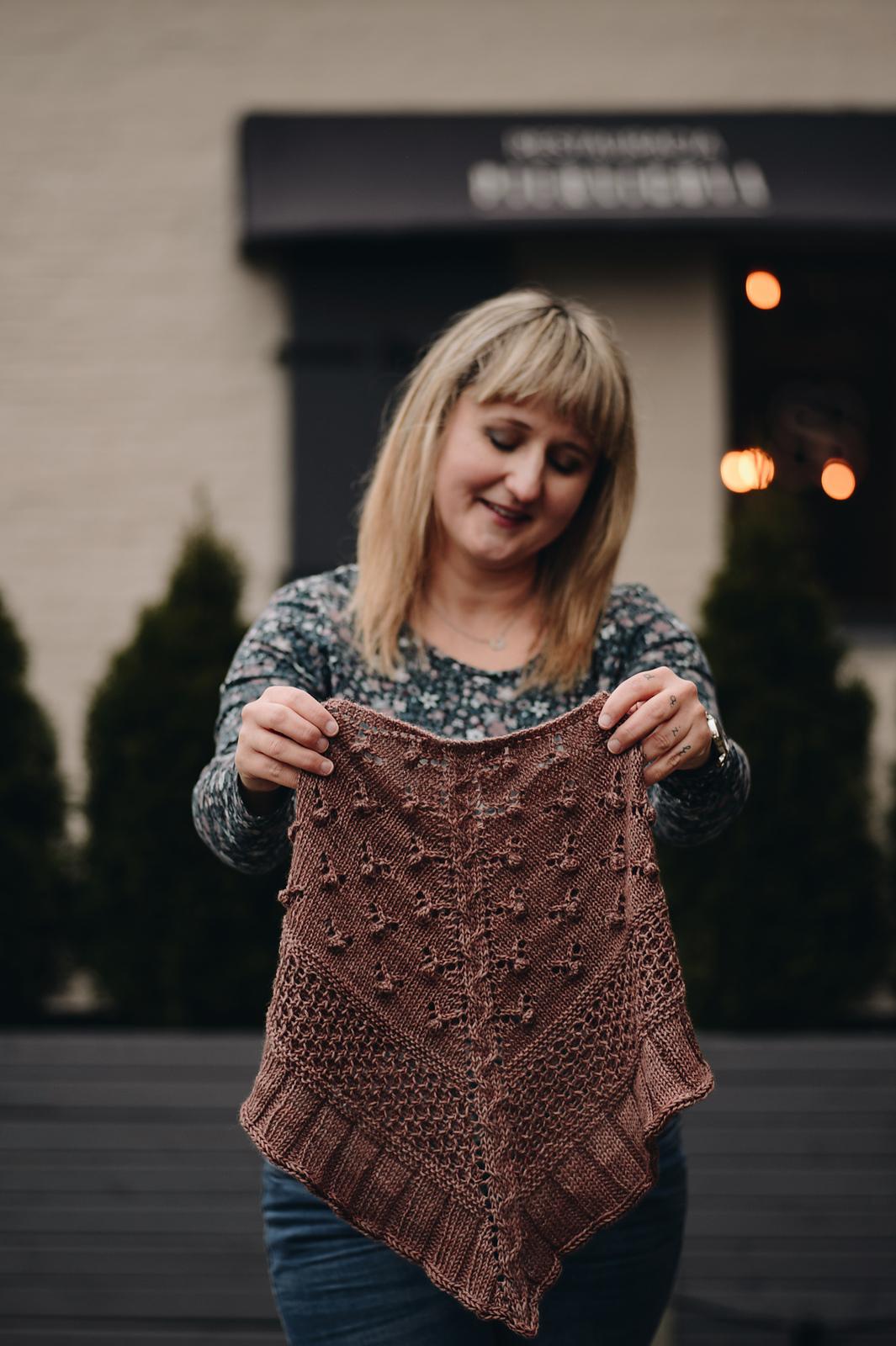 Solstice Rose Cowl
