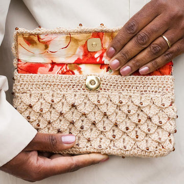 Crocodile Clutch