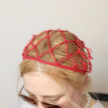 Triangle head scarf