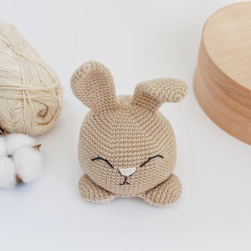 Reversible toy bunny and cat crochet pattern