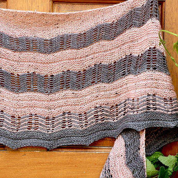 River Daisy Shawl