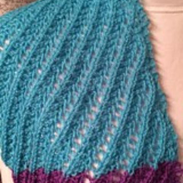 Two Toned Lace Cowl