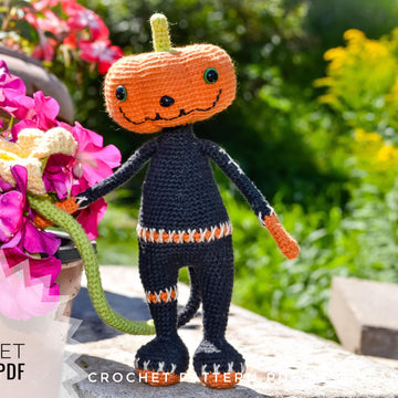 Mr Pumpkin amigurumi doll