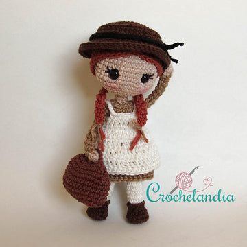 Anne of Green Gables - amigurumi pattern by Crochelandia