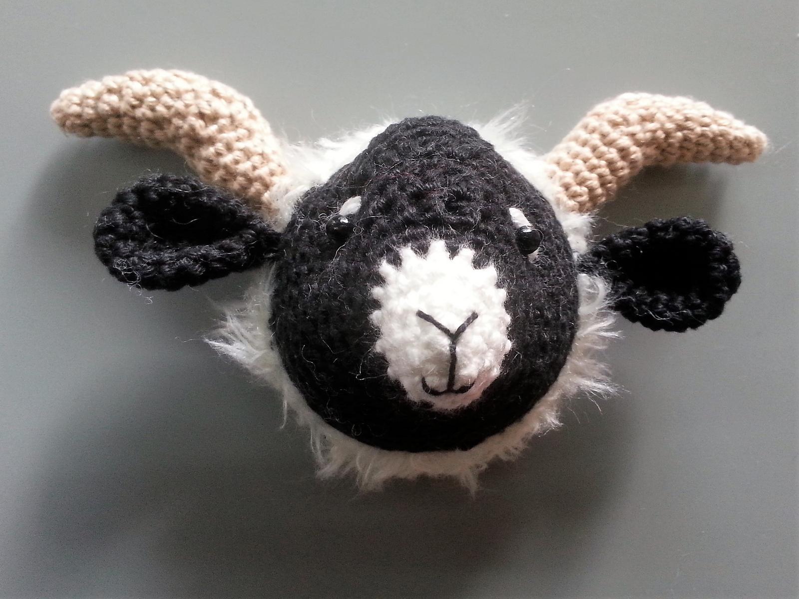 Tape measure sheep
