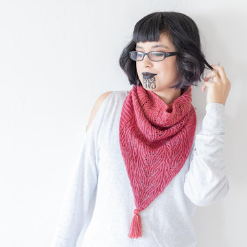 Whakairo Cowl