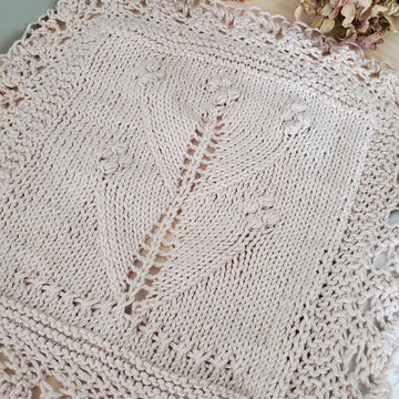 Yarrow Cotton Lace Face Cloth