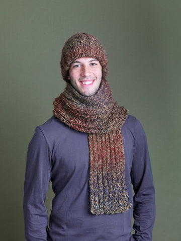 Ramstar Falls Hat And Scarf in Lion Brand Homespun - 90333AD