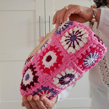 Chiara Clutch in Pink Bag