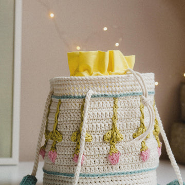 Crochet Bag PATTERN: Tulip Summer Bucket Bag