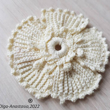 Antique floral motif 3
