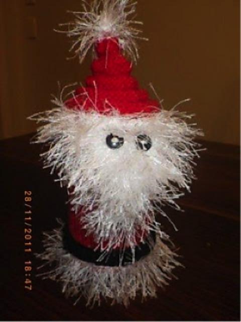 Santa Beer Cosy
