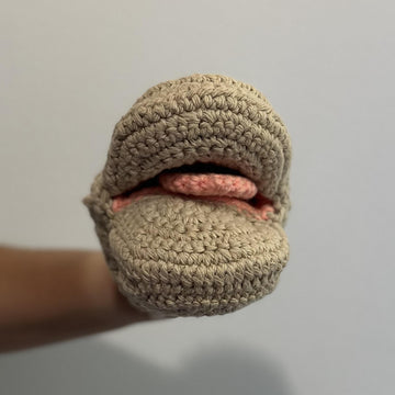 Latch Mouth Puppet