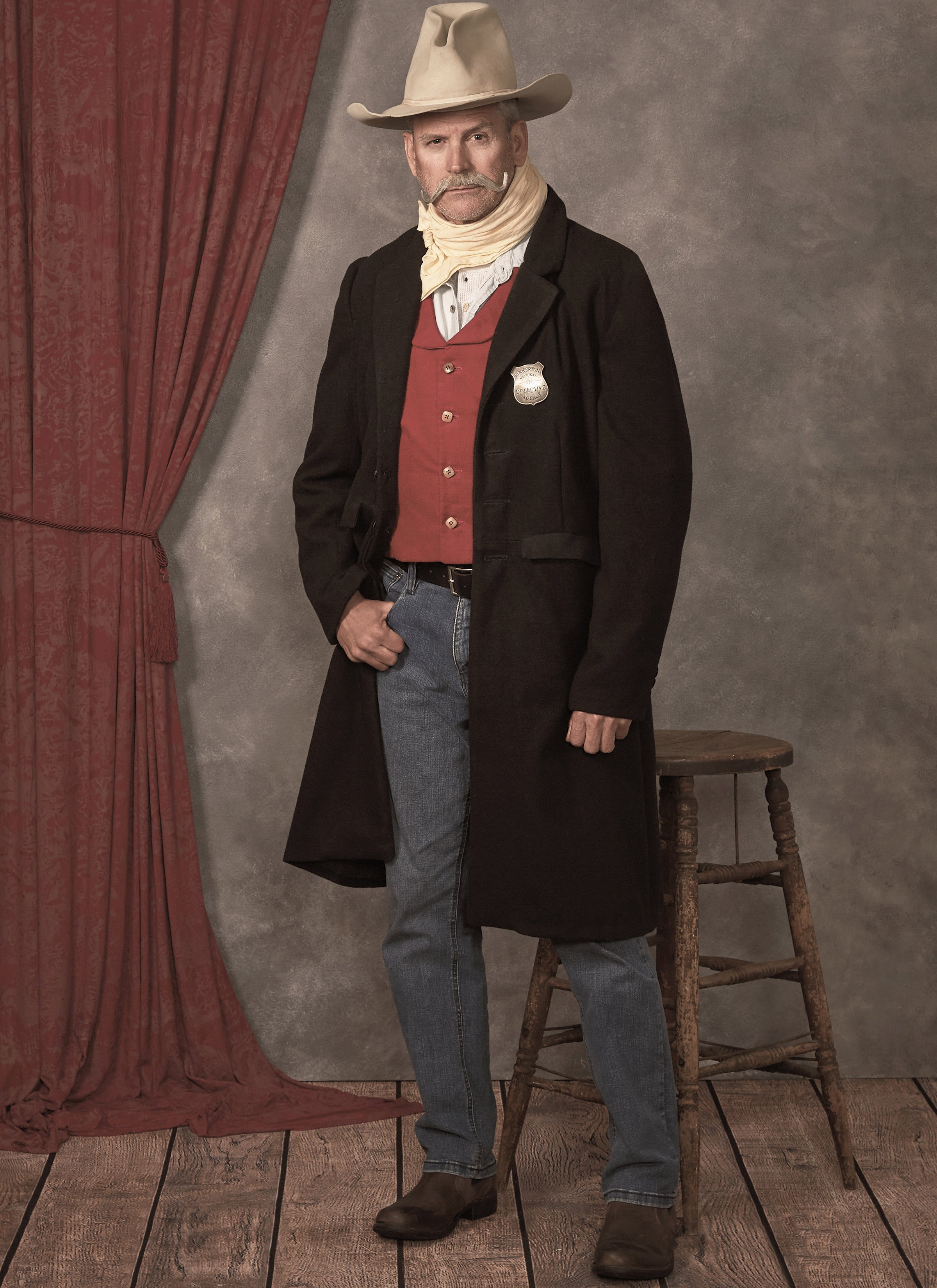 McCall's Men's Costumes M8400 - Sewing Pattern