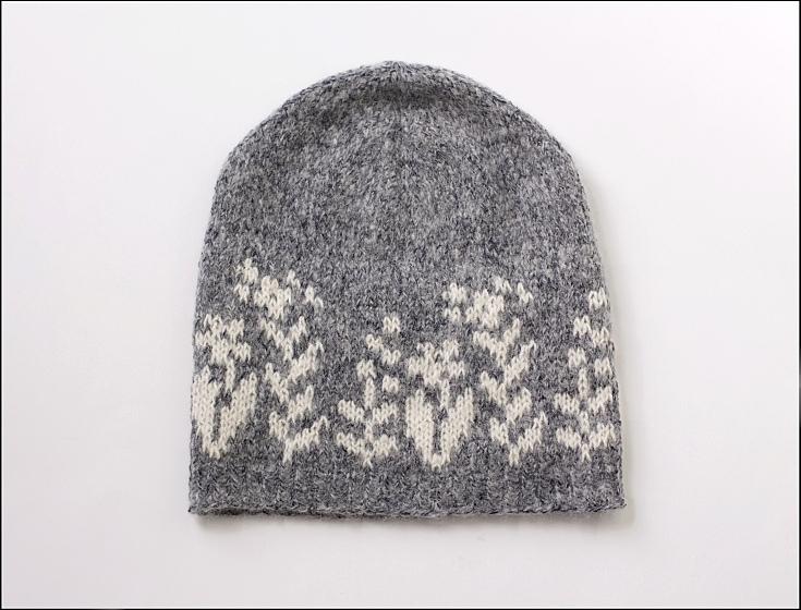 Fiona hat