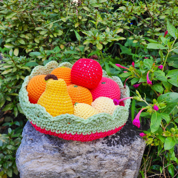 Scalloped Edge Basket