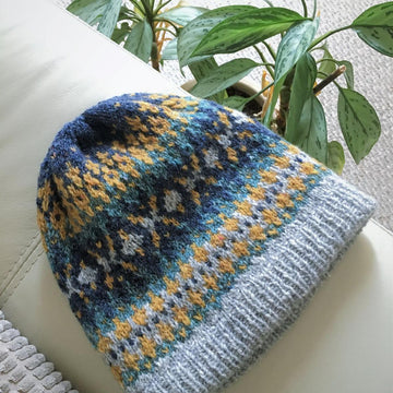 Makosh hat