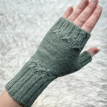 Willow Garden Fingerless Mitts