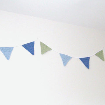 12 Flags Bunting