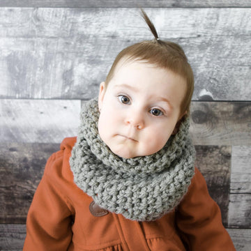033- Cozy neck warmer
