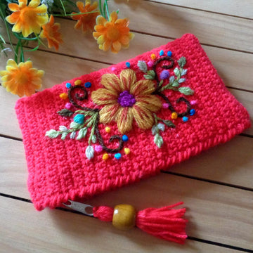 Elvira Pouch Bag