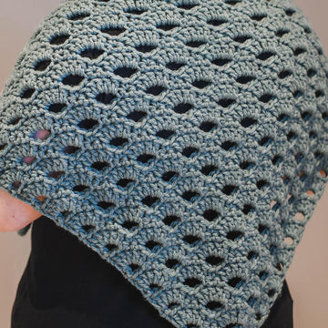 Shells Crochet Shawl