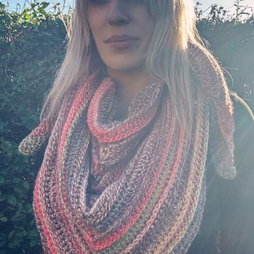 Rustic ridges triangle scarf