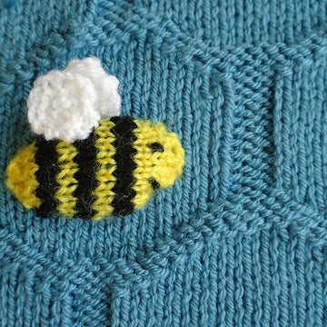 Easy Bee and Honeycomb Baby Blanket