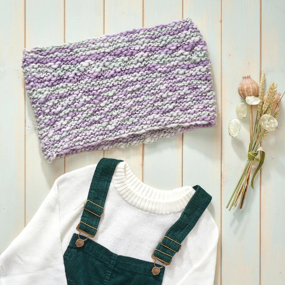 Hand-dyed Knitted Cowl Pattern