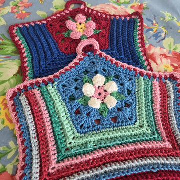 Pentagon Mitered Dishcloth