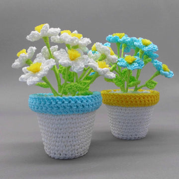 Little flower happiness crochet decoration very simple from scraps of yarn