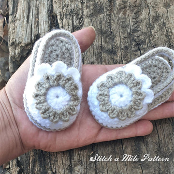 Baby bootie - Flower Sandal