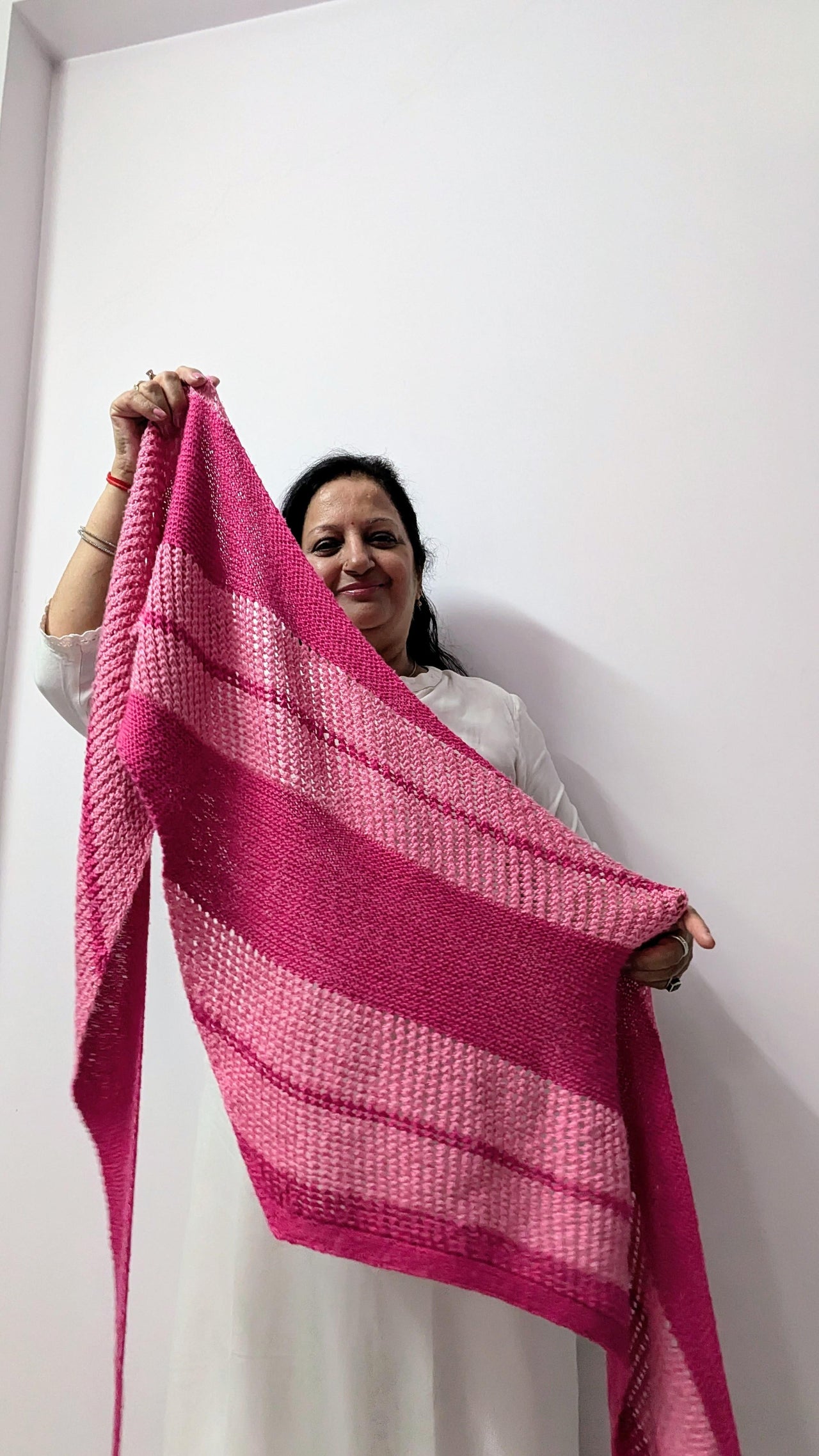 La Rosae Blooms Shawl