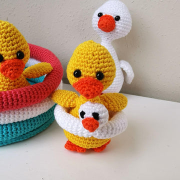Amigurumi ducks