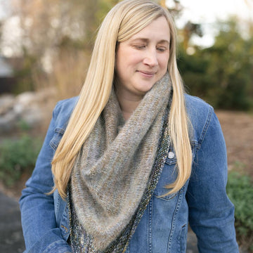 VL Shawl (Knit)