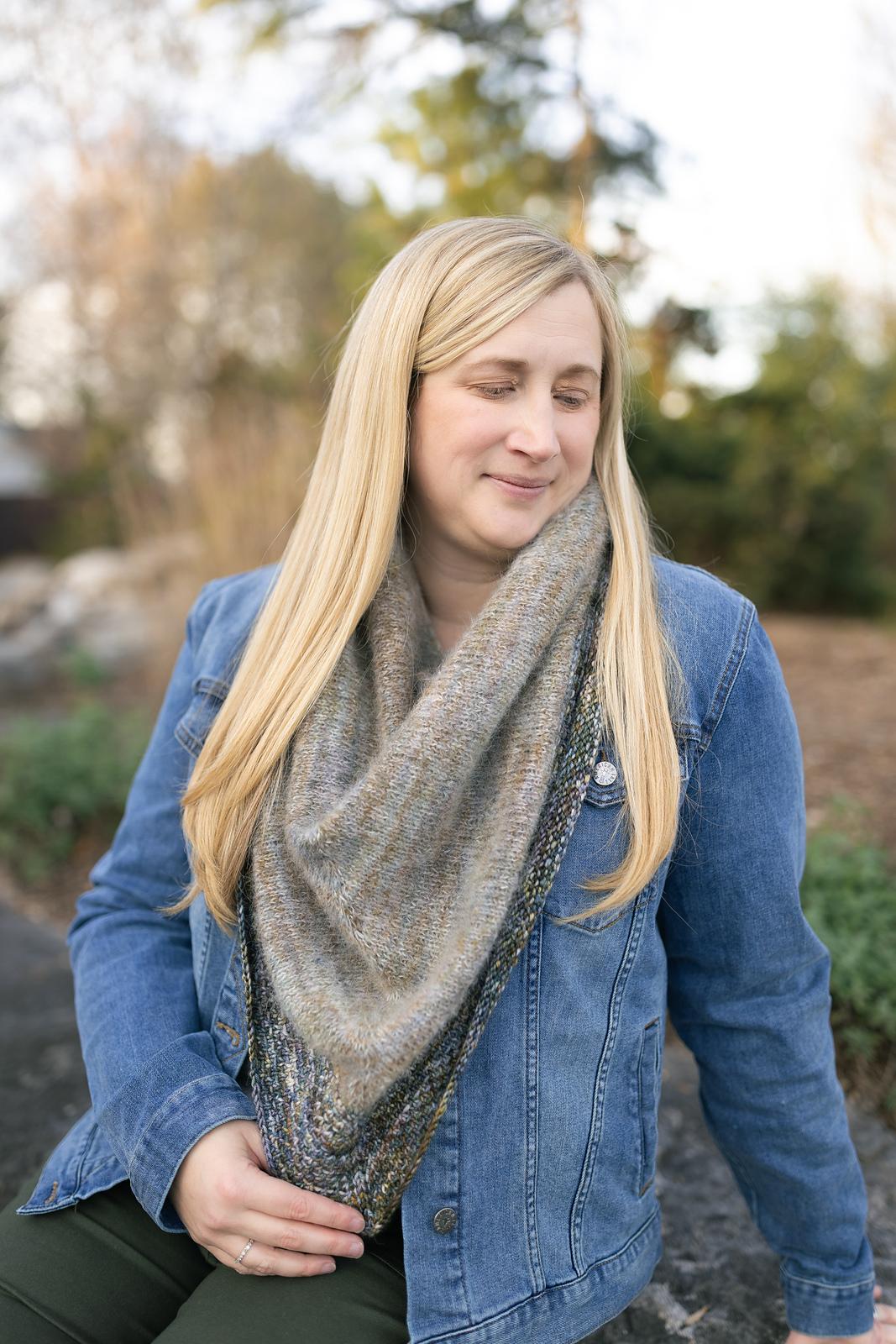 VL Shawl (Knit)