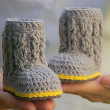 Cable Boots with Easy Cables For Baby Boys or Girls
