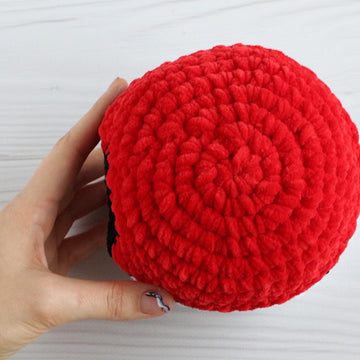 Pokeball gecko hide House