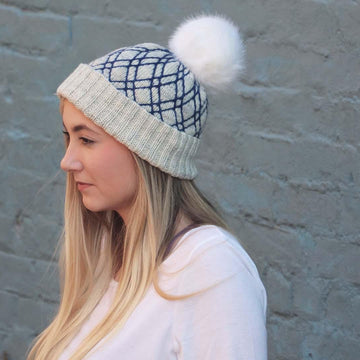 Diamond Lattice Hat