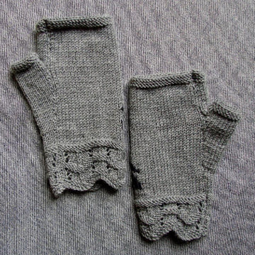 Puffin fingerless mitts