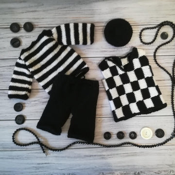 Toy knitting patterns - Wednesday doll clothes