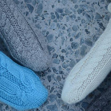 Cosy Cabled Toe-Up Socks