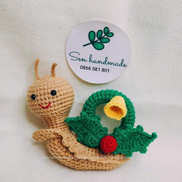 Wreath Snail- Crochet pattern - PDF file- English