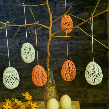 Lace Easter eggs