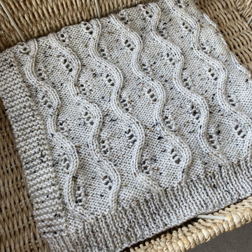 Cosy cable blanket