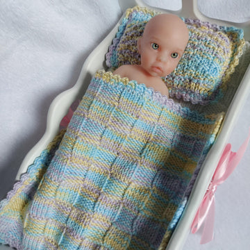 Textured Doll Blanket for 9 Inch Dolls