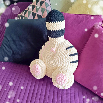 Little Butt Pillow Cat