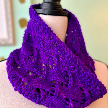 Peppervine Cowl