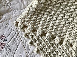 Seashells and Pearls Throw